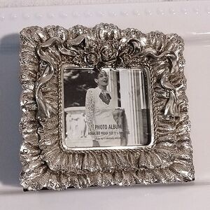 Gorgeous ⚜️ Silvertone Ornate/Vintage Design Picture Frame Photo Album 📸 *New*